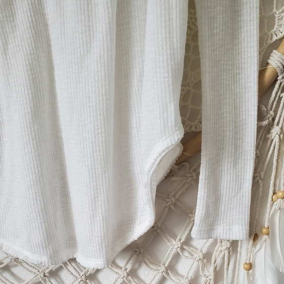 FREE PEOPLE | Must Have Henley Top EUC size sm - Picture 6 of 10